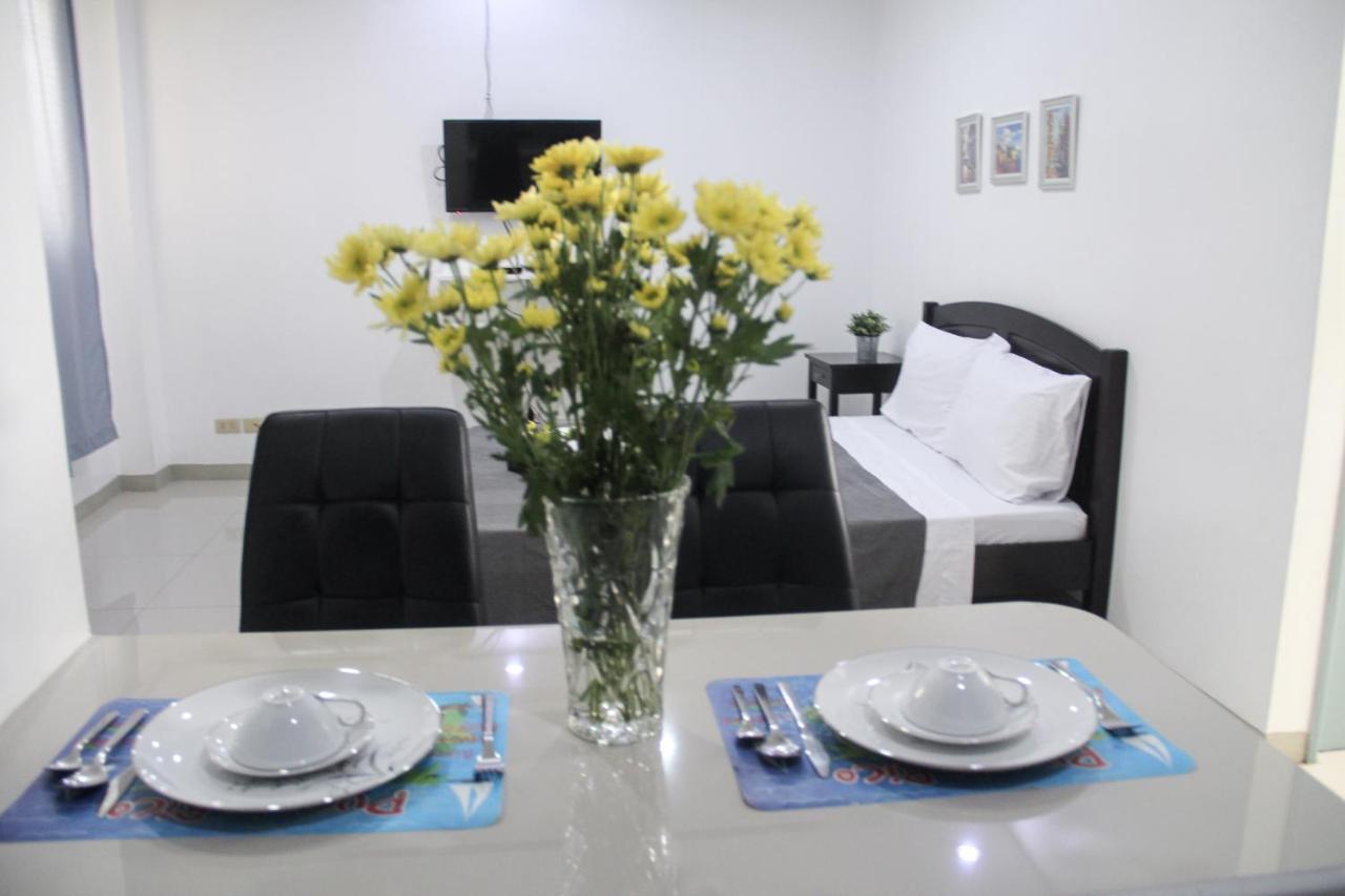 Pangsapuri studio 37 m² dengan 1 bilik mandi peribadi di Makati Manila Luaran gambar