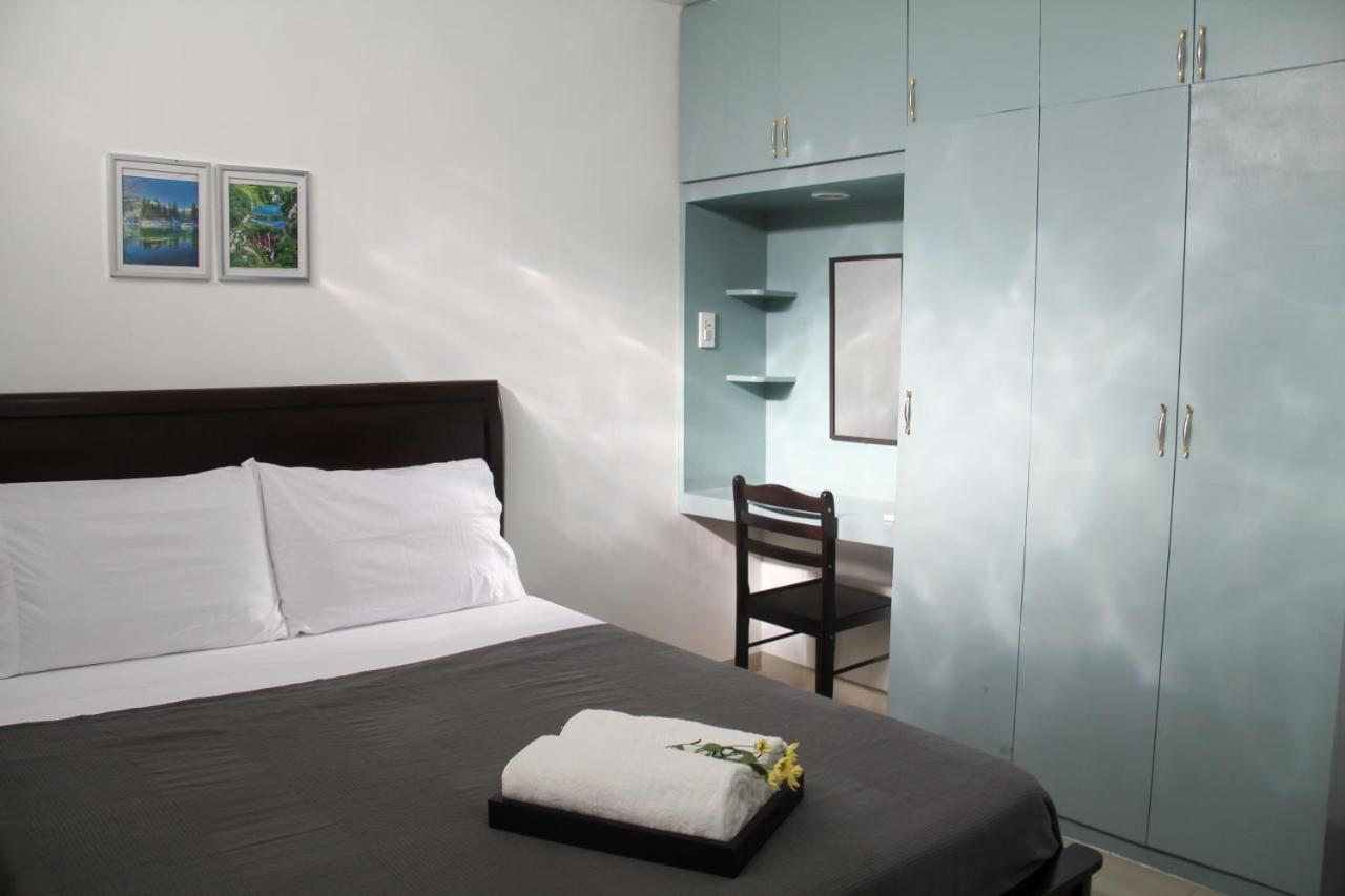 Pangsapuri studio 37 m² dengan 1 bilik mandi peribadi di Makati Manila Luaran gambar