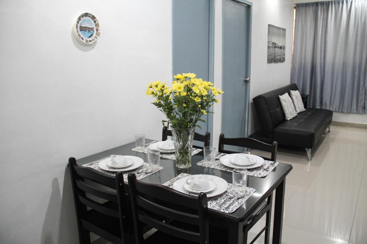 Pangsapuri studio 37 m² dengan 1 bilik mandi peribadi di Makati Manila Luaran gambar